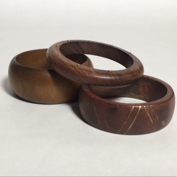 Set of wooden bracelets - Picture 2 of 3